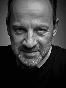 Christophe Aubert, fondateur d'Arrow Conseil, expert en gestion d'actifs immobiliers et conseil foncier